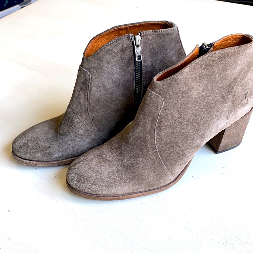 Frye mushroom colored booties (9.5B)